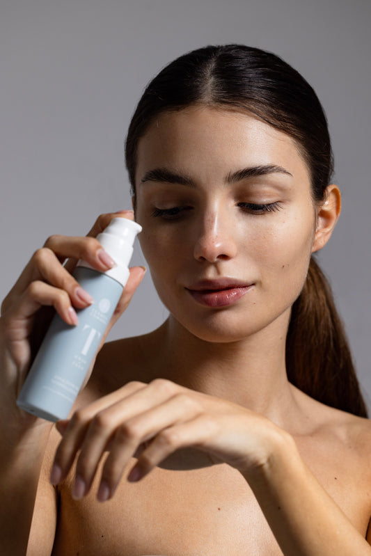 Skincare viso: tutti gli step per una pelle sana e radiosa